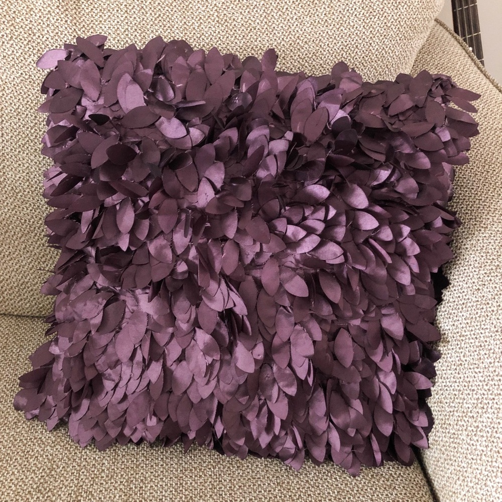 Beautiful Accent Pillow, 17x17 in